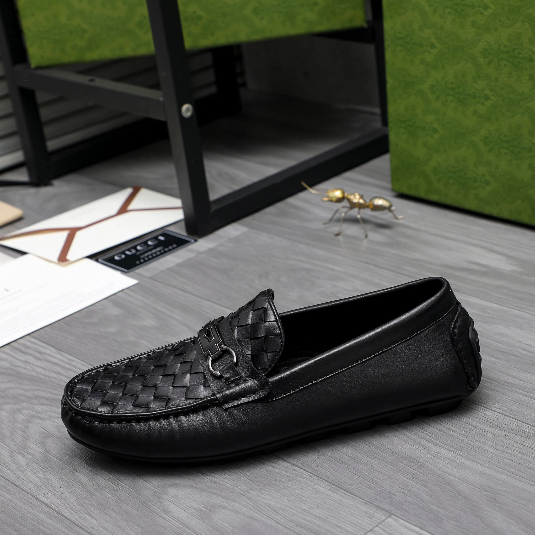 Men's shoes 💰400 Product trademark: GUCCI "Gucci" casual slip-on shoes Regular size: 38-44 (45 is custom-made and non-returnable) Product materials: Selected woven cowhide upper, sheepskin lining, rubber outsole